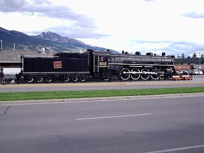 CN Mountain Locomotive 6015