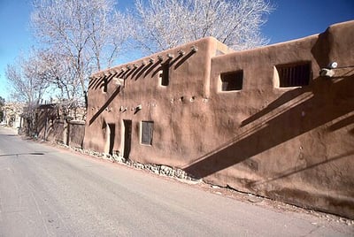 De Vargas Street House