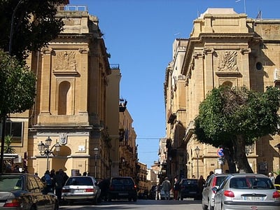 Porta Di Ponte